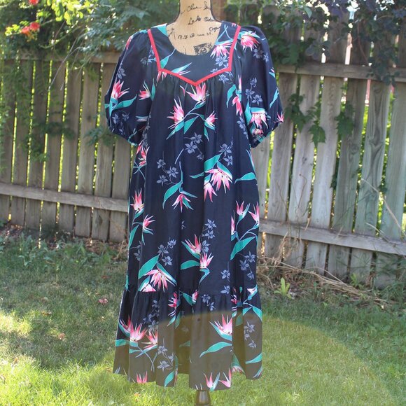 Vtg Made in Hawaii Black Multi Floral MuuMuu Ruffle Hem Midi Dress Women's L/XL - Picture 1 of 7